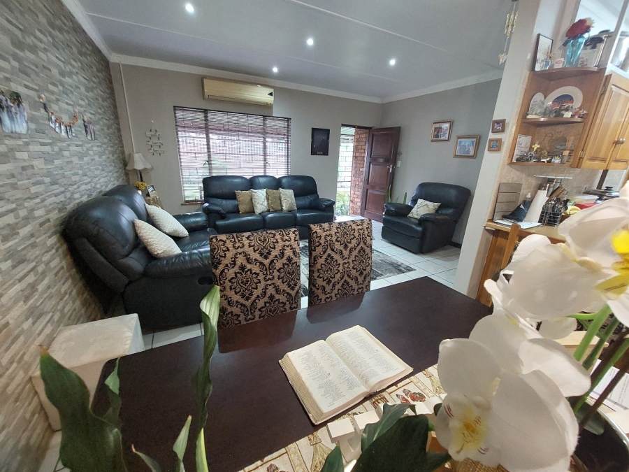 3 Bedroom Property for Sale in Bellevue KwaZulu-Natal