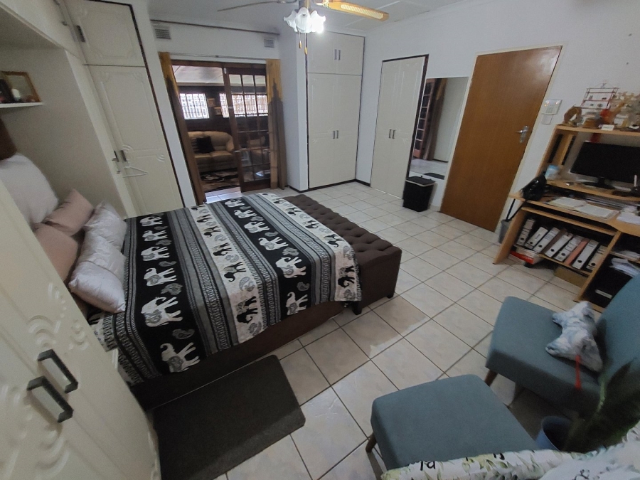 3 Bedroom Property for Sale in Bellevue KwaZulu-Natal