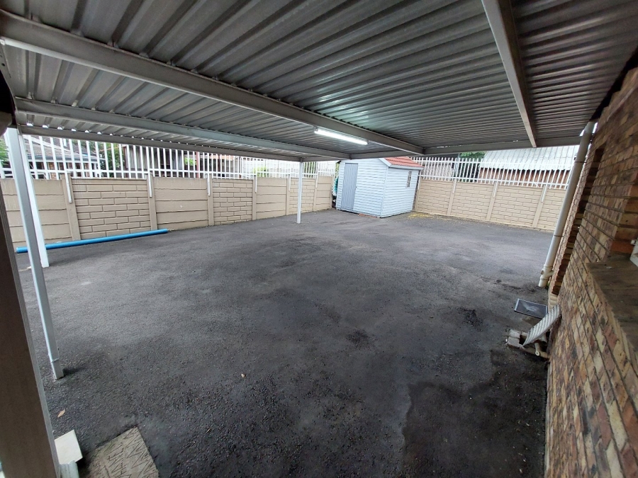 3 Bedroom Property for Sale in Bellevue KwaZulu-Natal