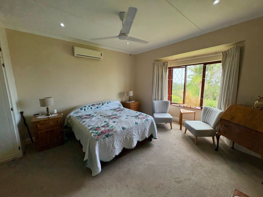 3 Bedroom Property for Sale in Umtentweni KwaZulu-Natal