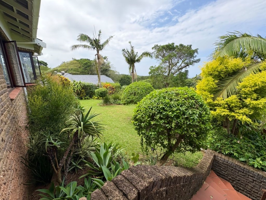 3 Bedroom Property for Sale in Umtentweni KwaZulu-Natal