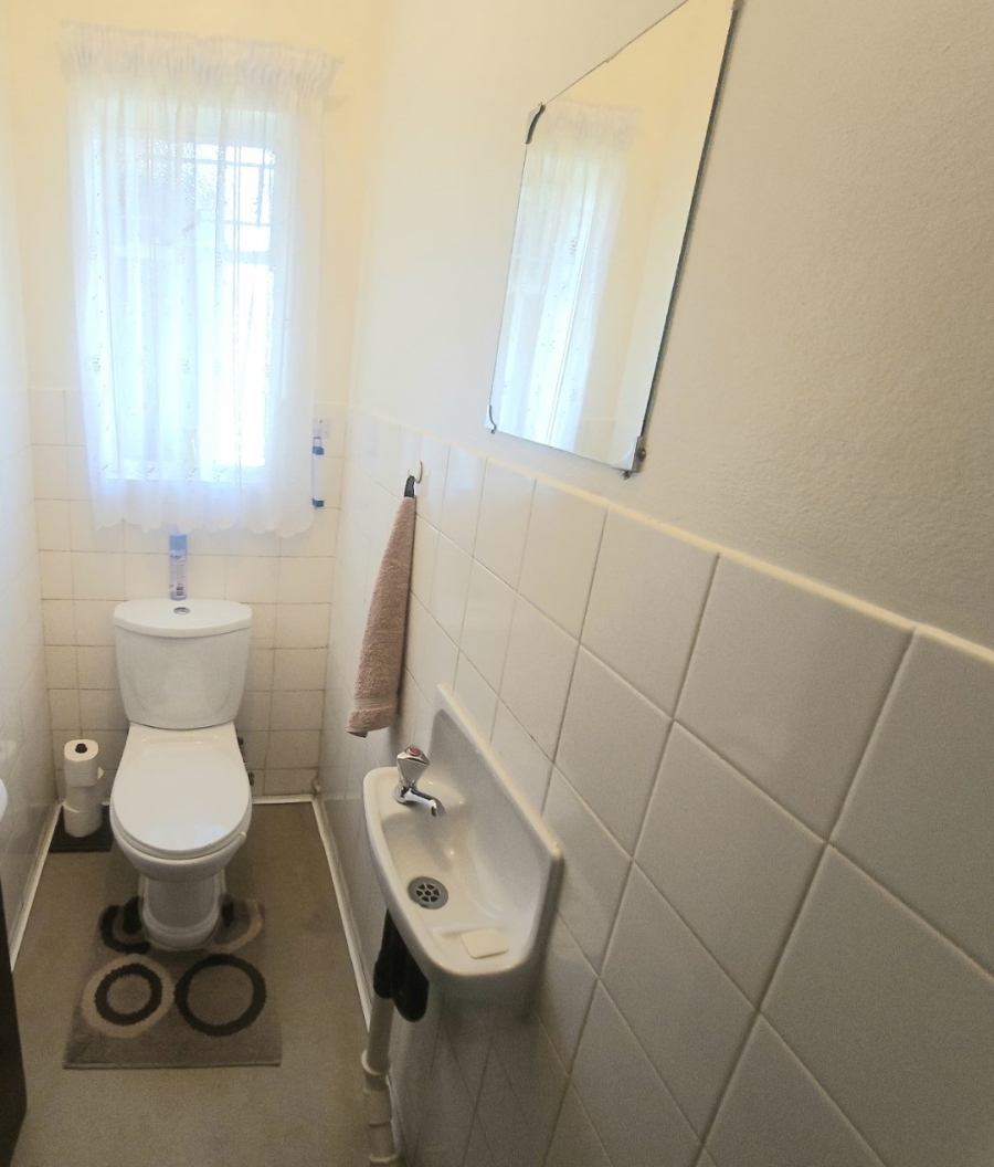 4 Bedroom Property for Sale in Huttenheights KwaZulu-Natal