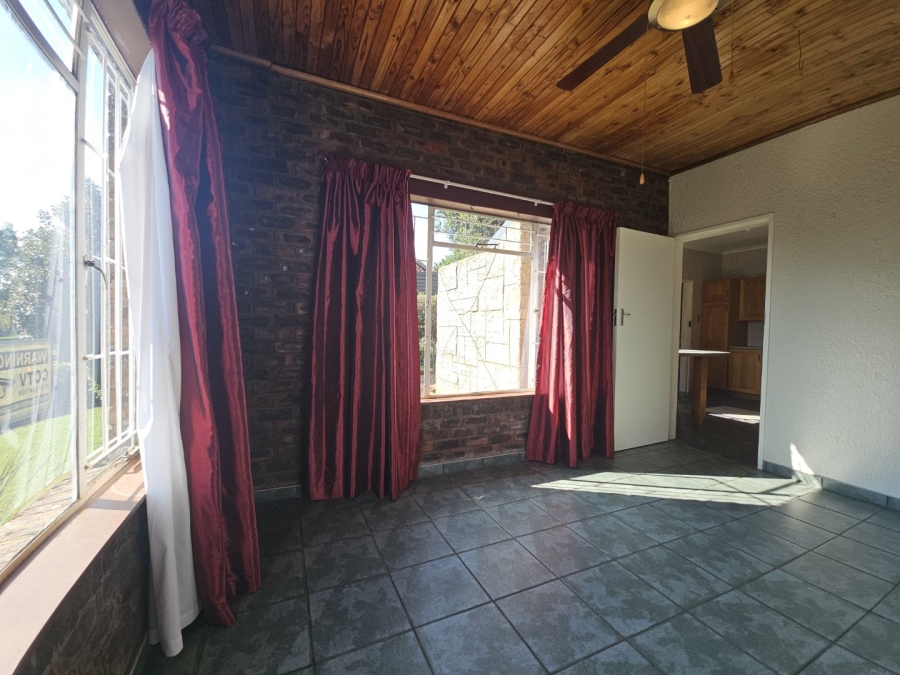 3 Bedroom Property for Sale in Signal Hill KwaZulu-Natal