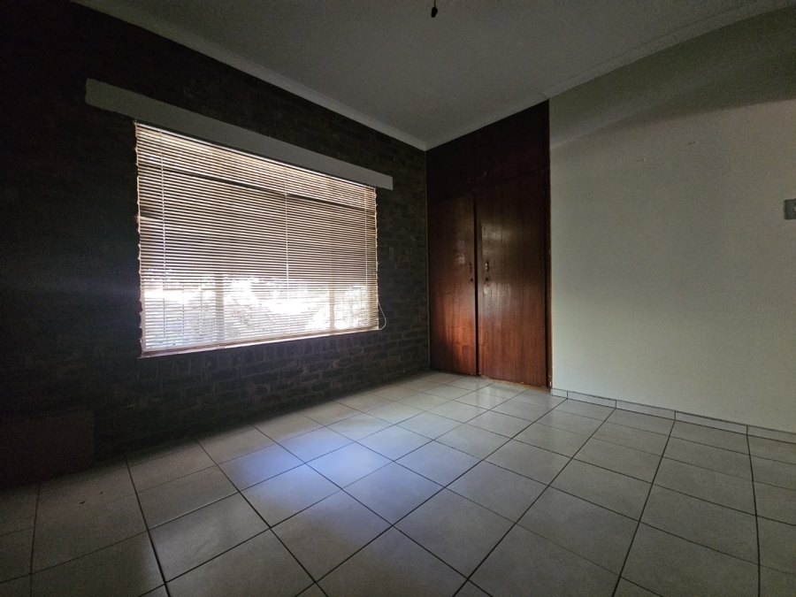 3 Bedroom Property for Sale in Signal Hill KwaZulu-Natal