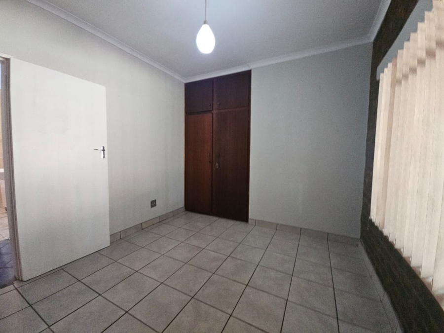 3 Bedroom Property for Sale in Signal Hill KwaZulu-Natal