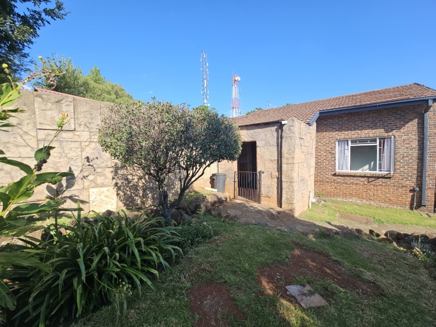 3 Bedroom Property for Sale in Signal Hill KwaZulu-Natal