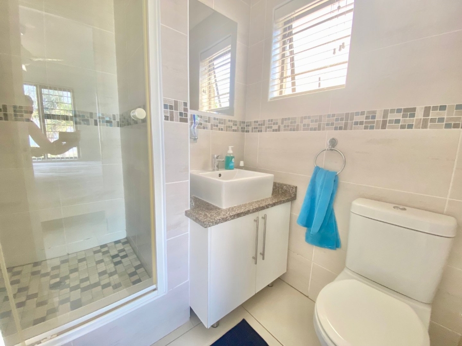 2 Bedroom Property for Sale in Umhlanga KwaZulu-Natal