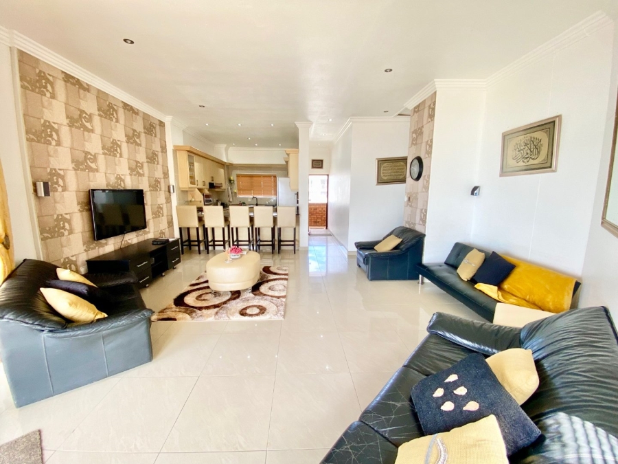 To Let 3 Bedroom Property for Rent in Umdloti Beach KwaZulu-Natal