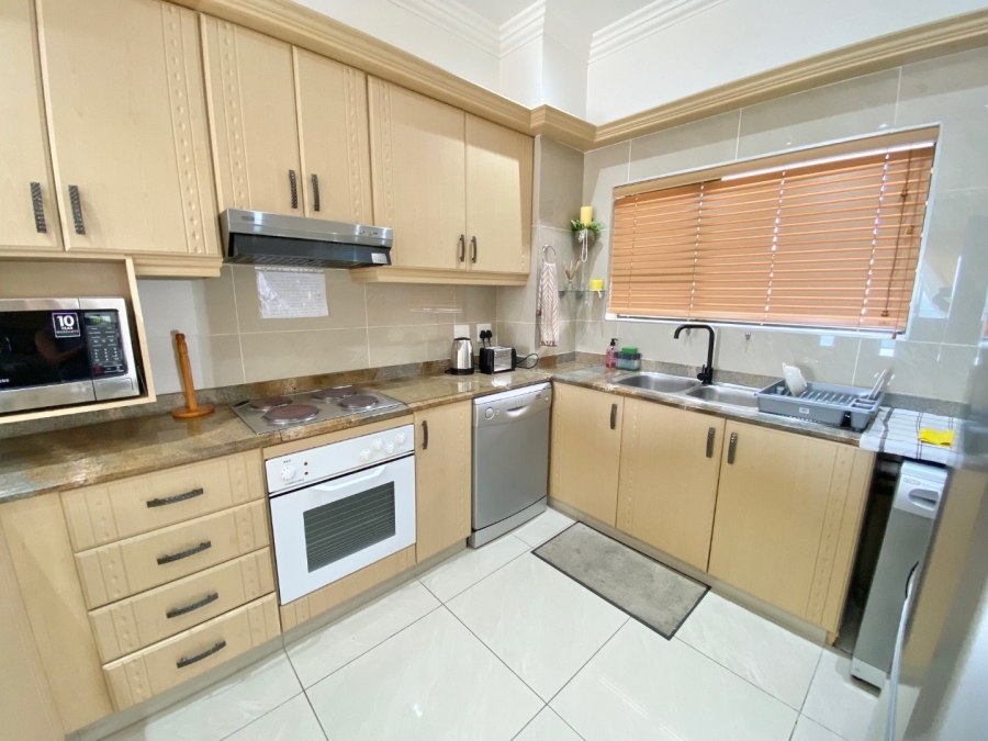 To Let 3 Bedroom Property for Rent in Umdloti Beach KwaZulu-Natal
