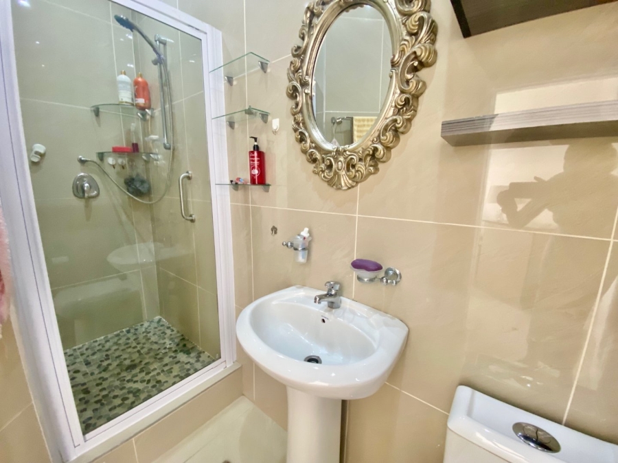 To Let 3 Bedroom Property for Rent in Umdloti Beach KwaZulu-Natal