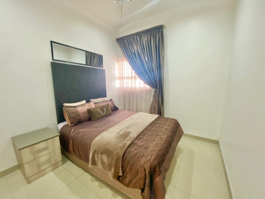 To Let 3 Bedroom Property for Rent in Umdloti Beach KwaZulu-Natal