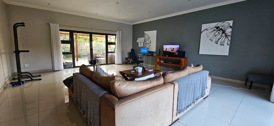 5 Bedroom Property for Sale in Palm Lakes Estate KwaZulu-Natal