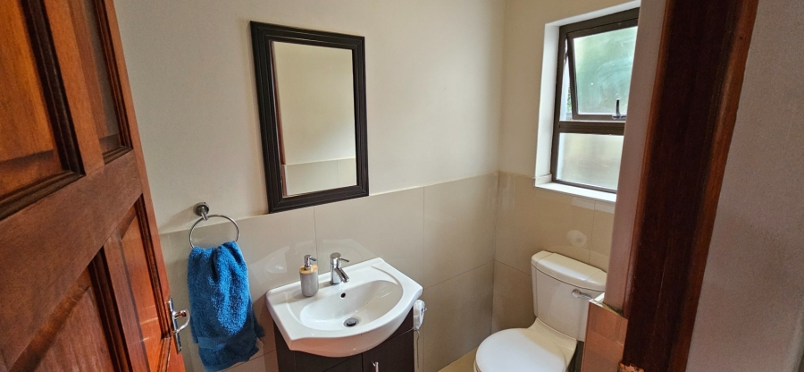 5 Bedroom Property for Sale in Palm Lakes Estate KwaZulu-Natal