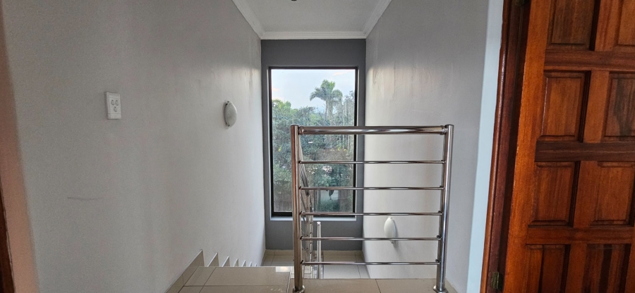 5 Bedroom Property for Sale in Palm Lakes Estate KwaZulu-Natal