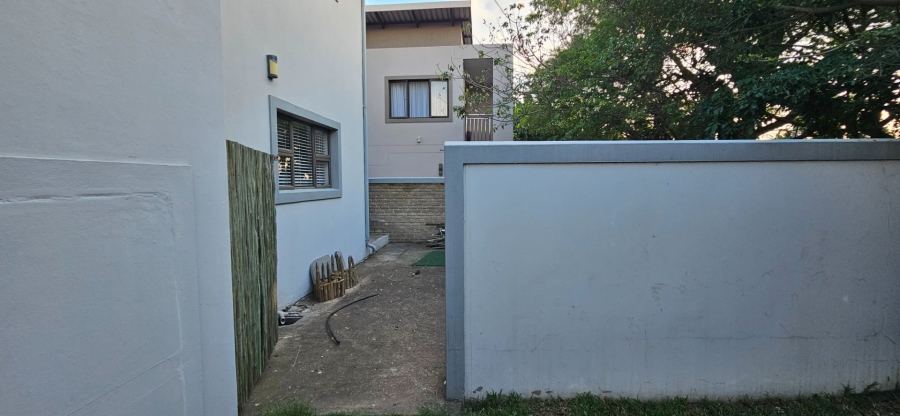 5 Bedroom Property for Sale in Palm Lakes Estate KwaZulu-Natal