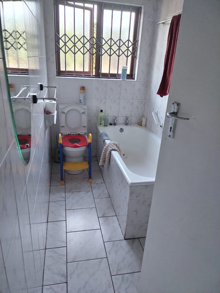 To Let 3 Bedroom Property for Rent in Camperdown KwaZulu-Natal