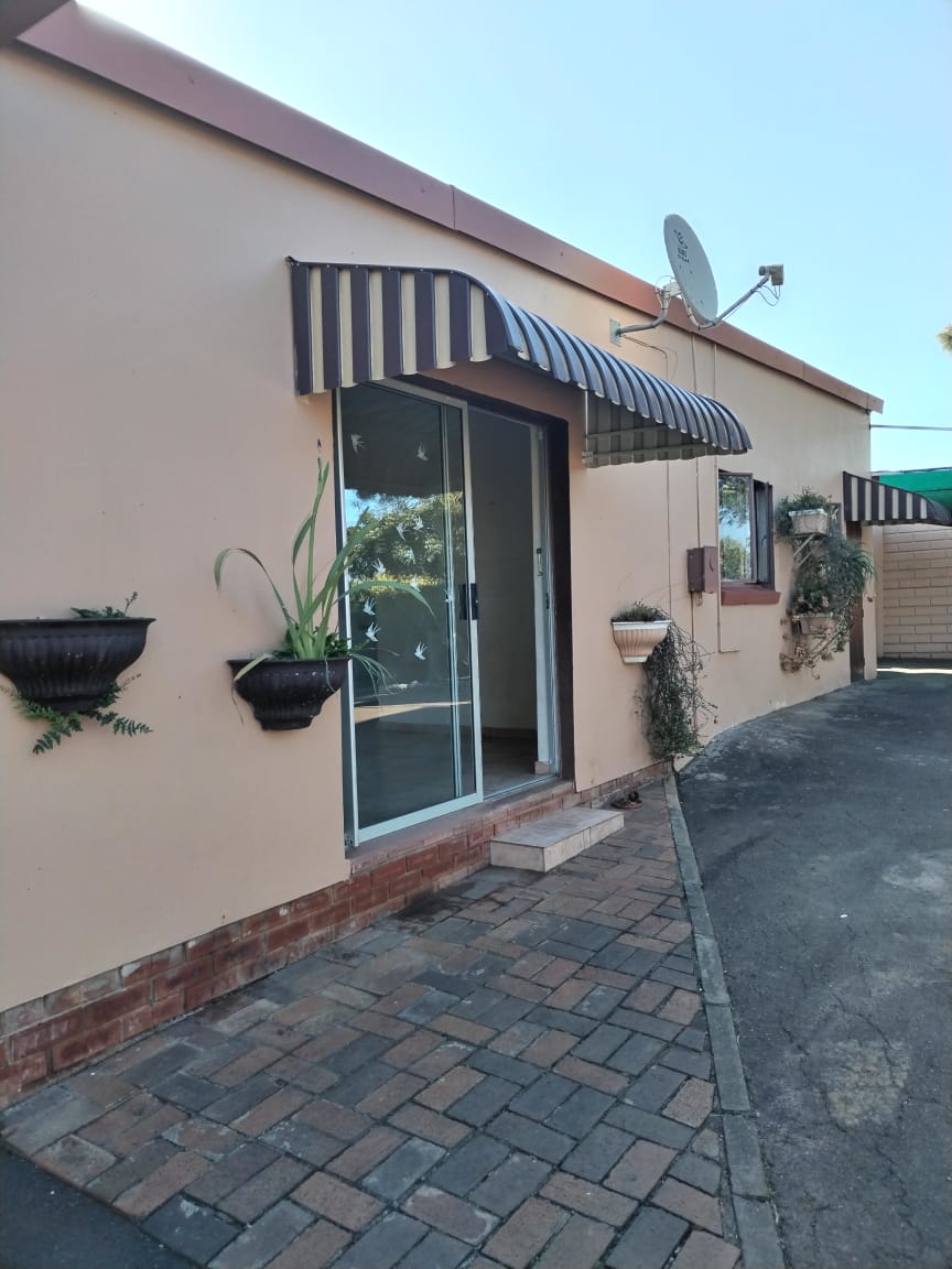 To Let 3 Bedroom Property for Rent in Camperdown KwaZulu-Natal