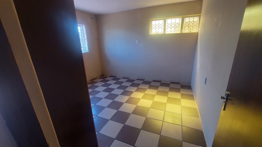 2 Bedroom Property for Sale in Arena Park KwaZulu-Natal