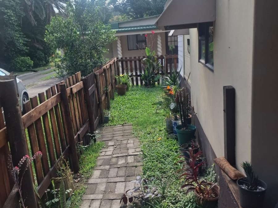 2 Bedroom Property for Sale in Hibberdene KwaZulu-Natal