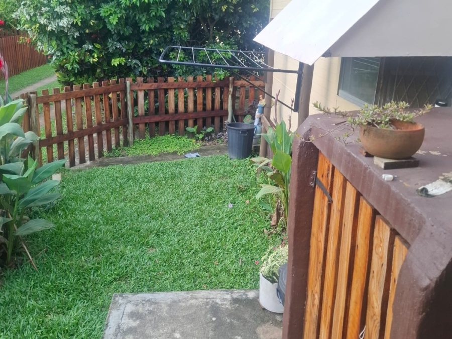 2 Bedroom Property for Sale in Hibberdene KwaZulu-Natal