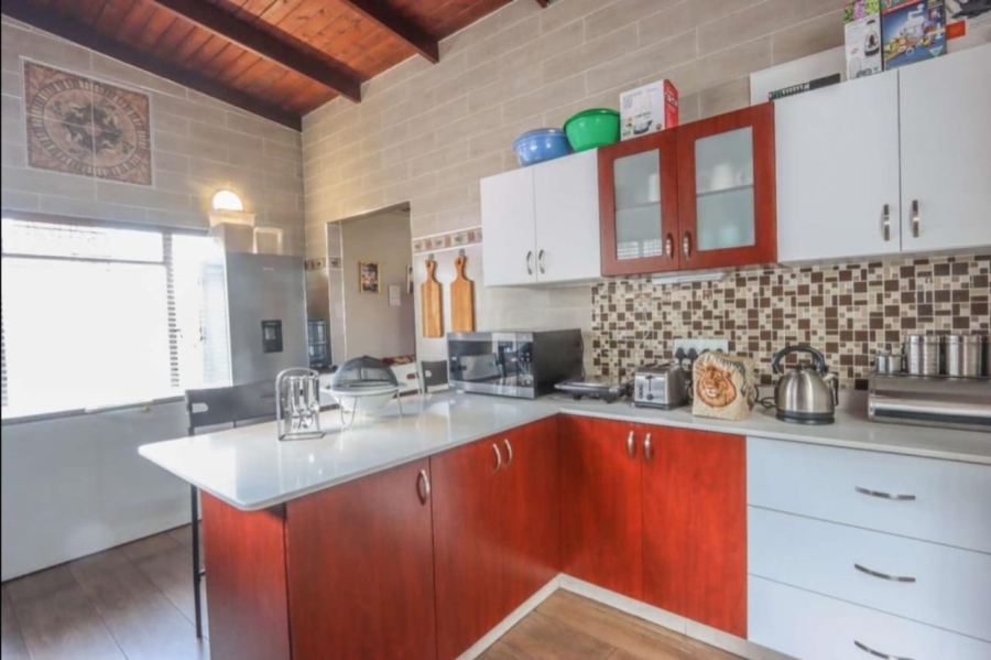 3 Bedroom Property for Sale in Sea View KwaZulu-Natal