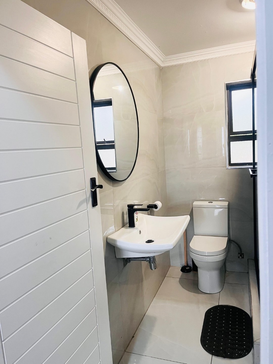 3 Bedroom Property for Sale in Montclair KwaZulu-Natal