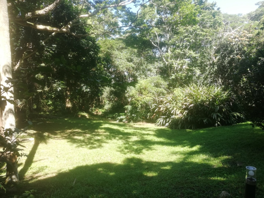 7 Bedroom Property for Sale in Umtentweni KwaZulu-Natal