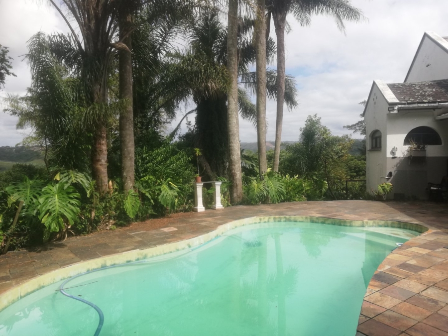 7 Bedroom Property for Sale in Umtentweni KwaZulu-Natal