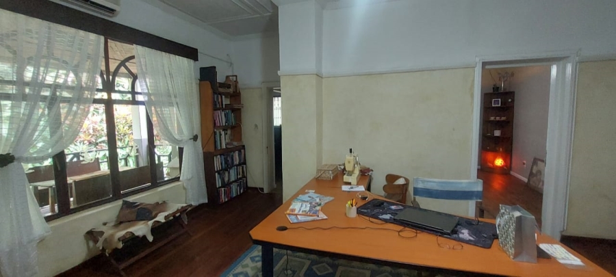 7 Bedroom Property for Sale in Umtentweni KwaZulu-Natal