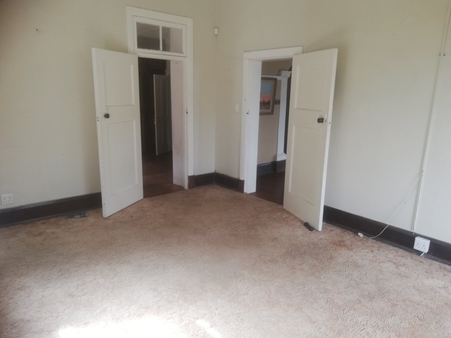 7 Bedroom Property for Sale in Umtentweni KwaZulu-Natal