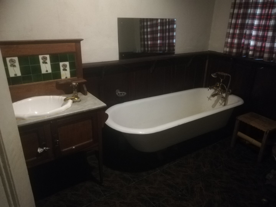 7 Bedroom Property for Sale in Umtentweni KwaZulu-Natal