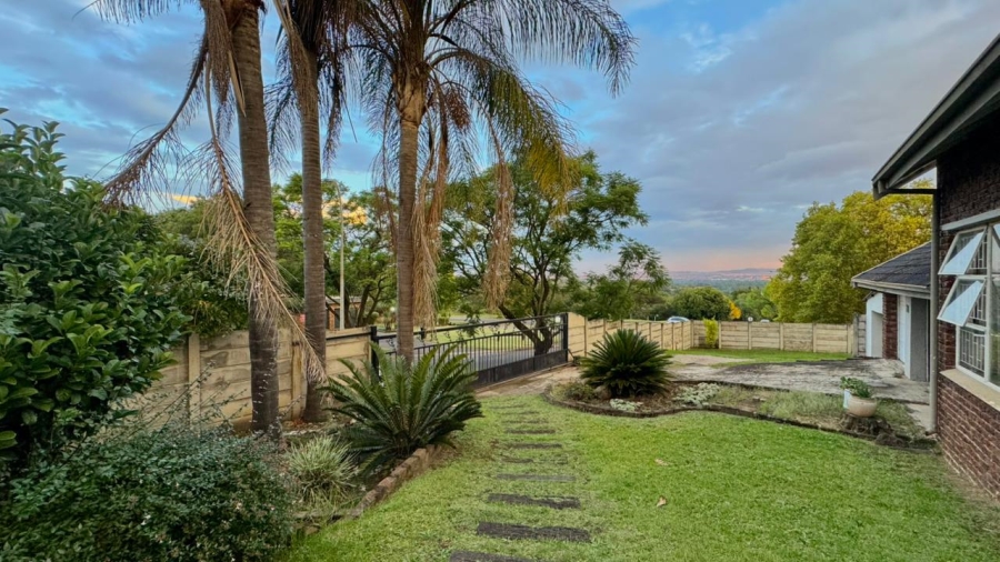 4 Bedroom Property for Sale in Signal Hill KwaZulu-Natal