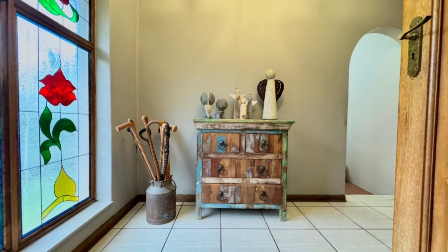 4 Bedroom Property for Sale in Signal Hill KwaZulu-Natal