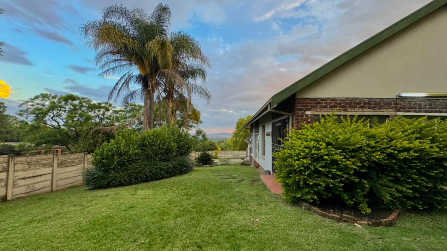 4 Bedroom Property for Sale in Signal Hill KwaZulu-Natal