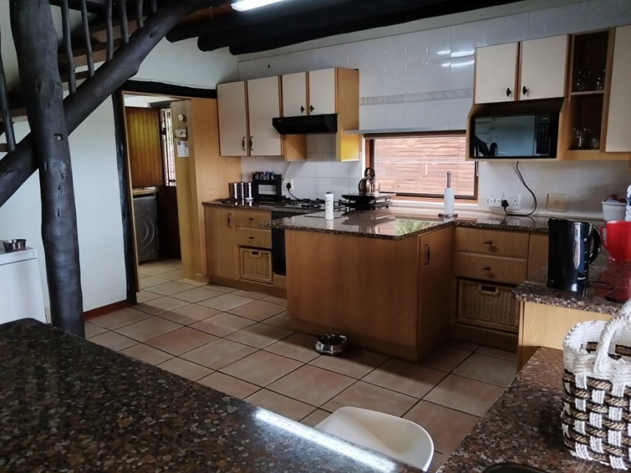 4 Bedroom Property for Sale in Amanzimtoti KwaZulu-Natal