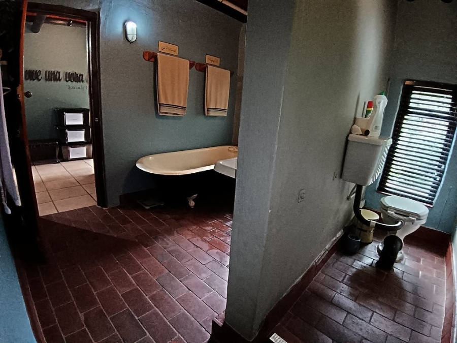 4 Bedroom Property for Sale in Amanzimtoti KwaZulu-Natal