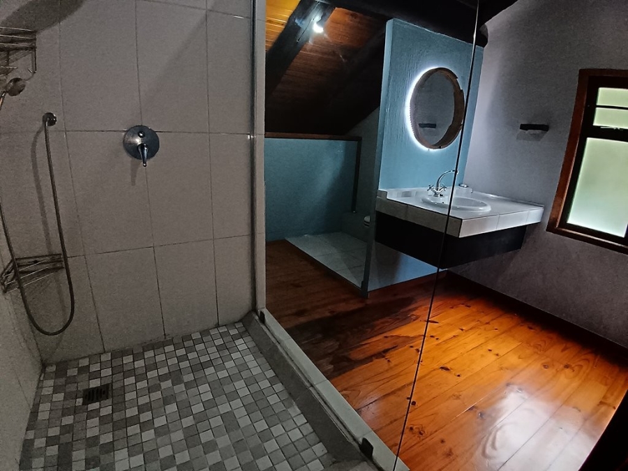 4 Bedroom Property for Sale in Amanzimtoti KwaZulu-Natal