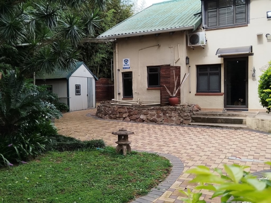 4 Bedroom Property for Sale in Amanzimtoti KwaZulu-Natal