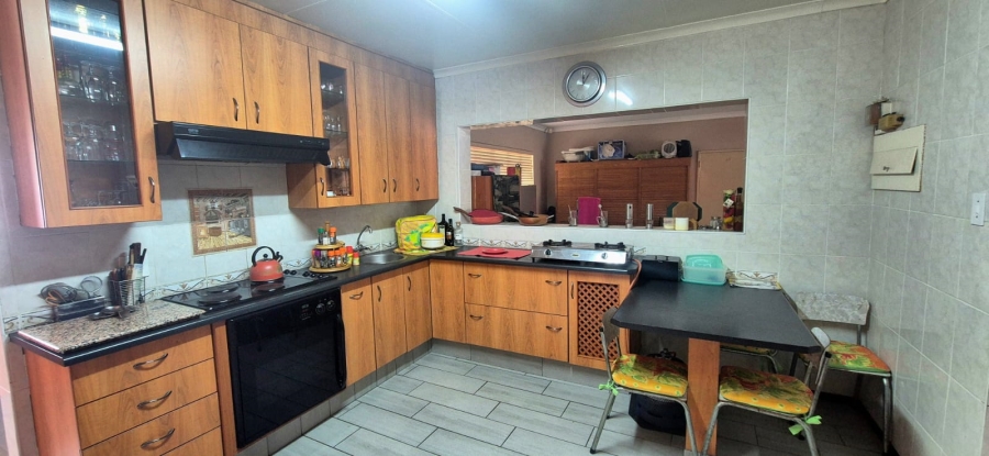 4 Bedroom Property for Sale in Huttenheights KwaZulu-Natal