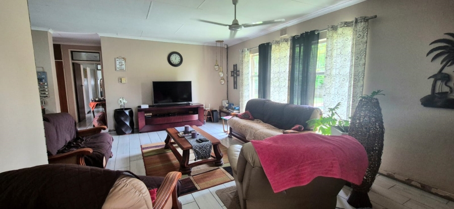 4 Bedroom Property for Sale in Huttenheights KwaZulu-Natal