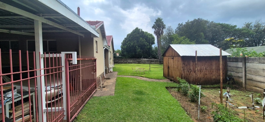 4 Bedroom Property for Sale in Huttenheights KwaZulu-Natal