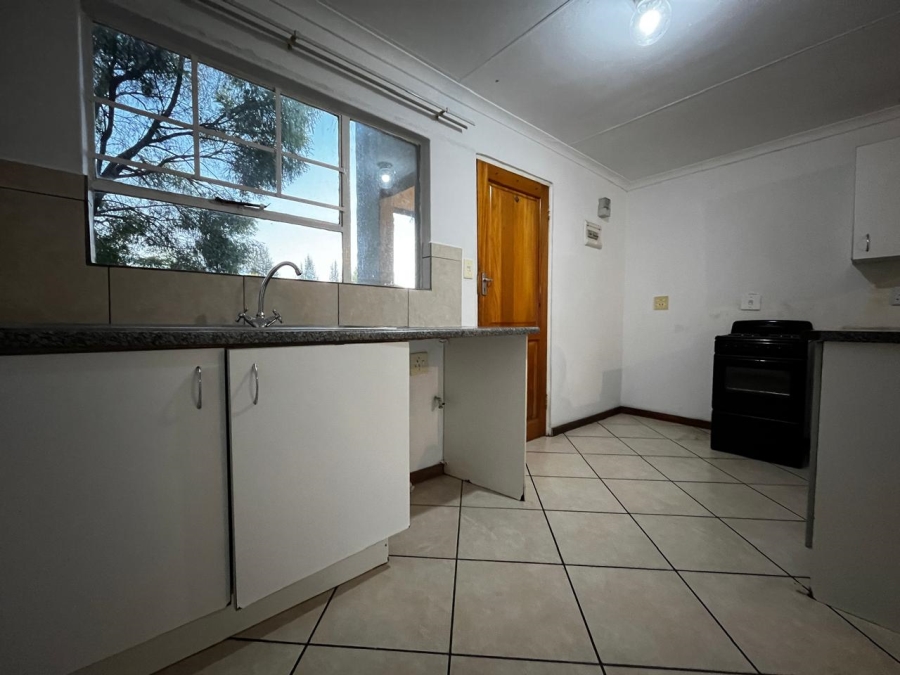 1 Bedroom Property for Sale in Sunnyridge KwaZulu-Natal