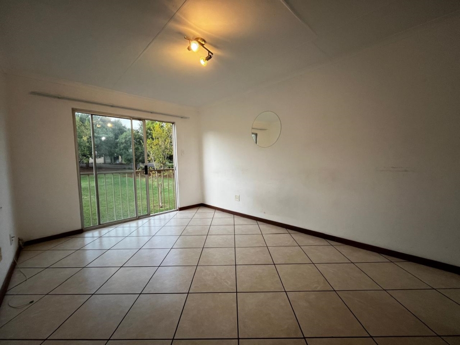 1 Bedroom Property for Sale in Sunnyridge KwaZulu-Natal