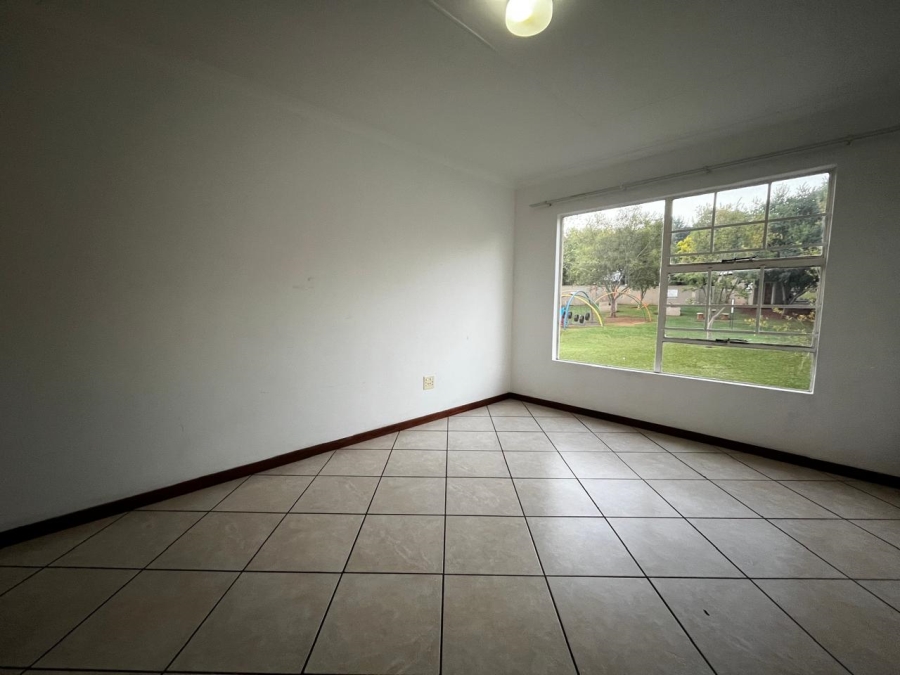 1 Bedroom Property for Sale in Sunnyridge KwaZulu-Natal