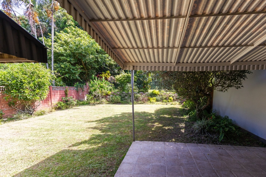 2 Bedroom Property for Sale in Umtentweni KwaZulu-Natal