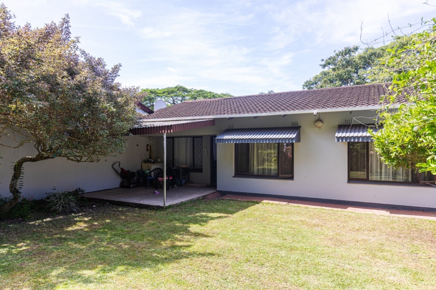 2 Bedroom Property for Sale in Umtentweni KwaZulu-Natal
