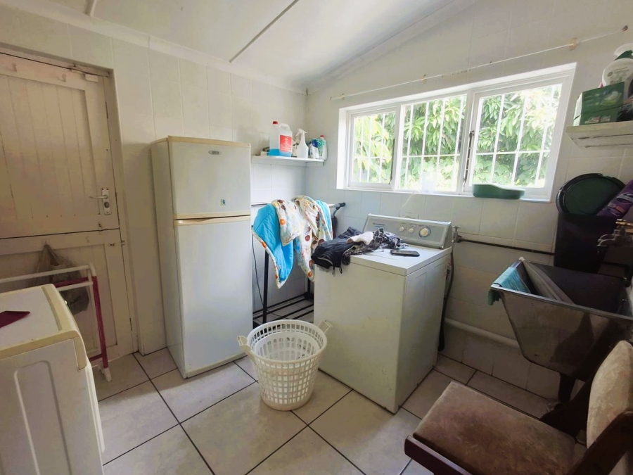 3 Bedroom Property for Sale in Uvongo KwaZulu-Natal