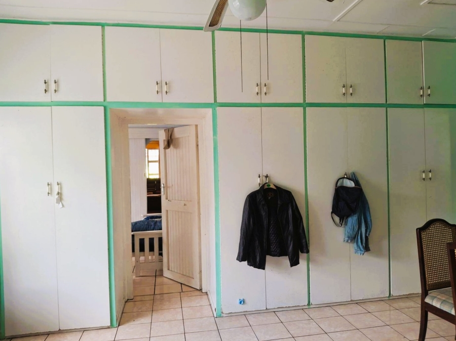 3 Bedroom Property for Sale in Uvongo KwaZulu-Natal