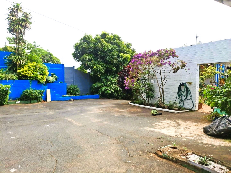 3 Bedroom Property for Sale in Uvongo KwaZulu-Natal