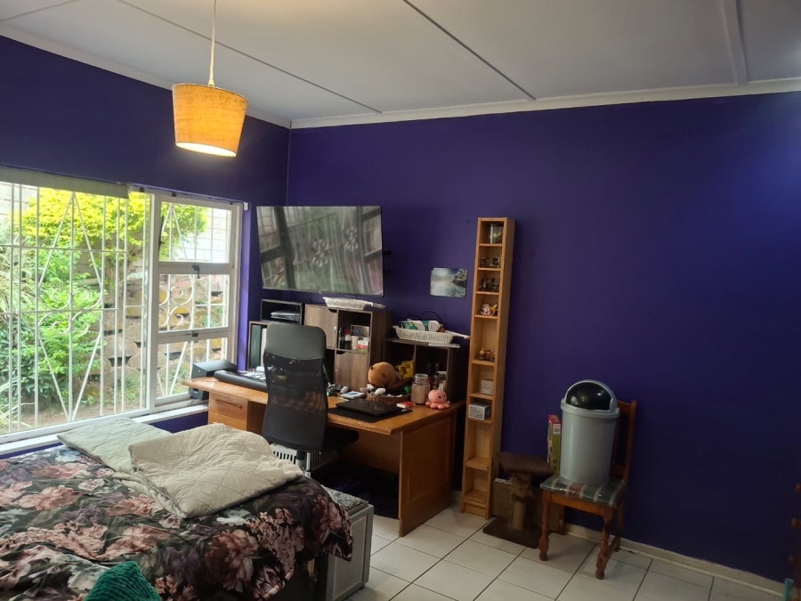 3 Bedroom Property for Sale in Uvongo KwaZulu-Natal